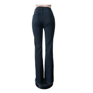 Rückansicht stilvoller schwarzer Stretch-Schlagjeans mit hoher Taille und Gesäßtaschen