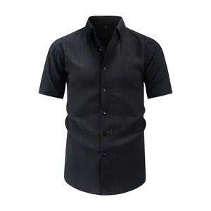 Premium zwart casual overhemd met korte mouwen voor heren met unieke golfplooi-textuur