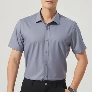 Chemise homme chic à manches courtes grise en tissu infroissable business