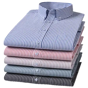 Pile de chemises Oxford à manches longues rayées pour hommes en 5 couleurs