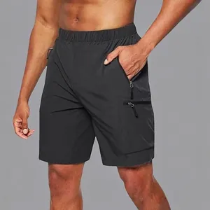 Heren cargo shorts met meerdere ritszakken voor buitensporten en dagelijks gebruik.