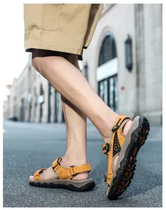Sandales d'extérieur respirantes en cuir pour hommes avec semelles antidérapantes d'été.