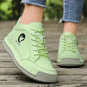 Chaussures montantes décontractées pour femmes vert clair avec coutures à la main