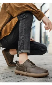 Premium stijlvolle bruine retro lederen vrijetijdsschoenen met brede neus voor heren