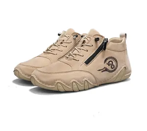 Beige Wildleder-Herren-Stiefeletten mit Octopus-Gummisohle und seitlichem Reißverschluss