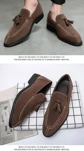 Primer plano de mocasines de gamuza marrón con borlas y costuras en contraste
