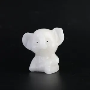 Vue détaillée d'une figurine d'éléphant en résine lumineuse blanche pour la maison