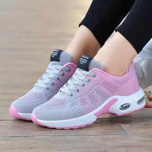 Eleganti sneaker in mesh traspirante grigio e rosa da donna con comoda suola a cuscinetto d'aria