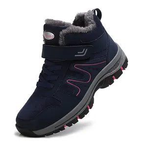 Warme dunkelblaue Winterstiefel für Senioren mit Kunstfellfutter und rutschfester Sohle
