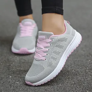 Αναπνεύσιμα Αθλητικά Παπούτσια Flyknit για Ζευγάρια Κορεατικό Στυλ Διχτυωτά Casual Sneakers Ελαφριά Αθλητικά Παπούτσια με Κορδόνια
