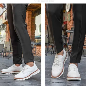 Detailansicht weißer Herren-Brogue-Freizeitschuhe mit dicken Sohlen für Outdoor-Aktivitäten