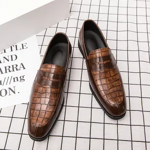 Mocassins Penny Homme Business Casual Cuir PU Motif Crocodile Gaufré Chaussures de Ville Slip-on Semelle Caoutchouc Noir Brun