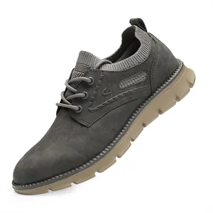 Hochwertige dunkelgraue Outdoor-Wanderschuhe für Herren mit robuster dicker khakifarbener Sohle