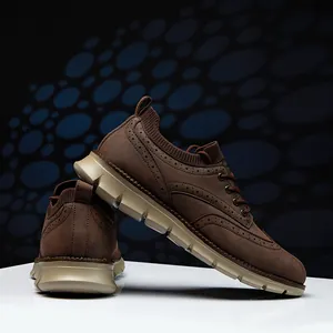 Braune Herren-Freizeitschuhe für Outdoor-Wandern mit Brogue-Details und dicker Sportsohle
