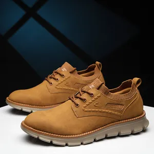 Casual Wanderschuhe für Herren in Braun mit dicker Sohle und Strickkragen-Detail