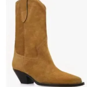 Women's pointed toe chunky heel wide calf western cowboy boots for autumn and winter fashion.