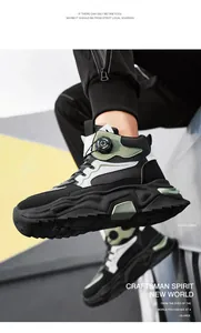 Herren High-Top-Sneaker mit Drehverschluss und dicker Sohle in Olivgrün und Schwarz
