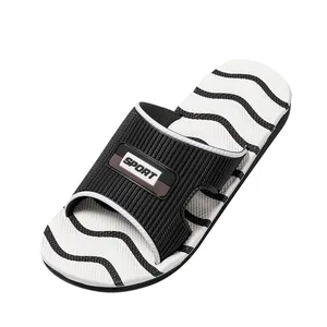 Modische Herren-Sandalen in Schwarz-Weiß mit Wellenmuster und weicher rutschfester Sohle