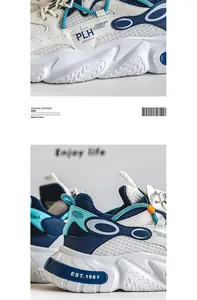 Dettaglio ravvicinato di scarpe da ginnastica in mesh traspirante con suola spessa uomo