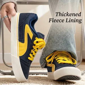 Heren winter canvas sneakers in marineblauw en geel met warme fleece voering