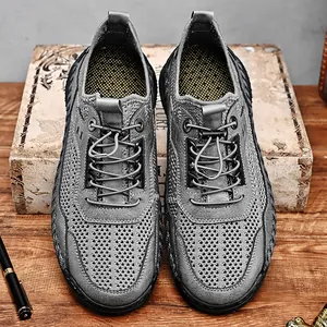 Ademende grijze mesh herenzomerschoenen, ideaal voor wandelen en outdooractiviteiten in de zon