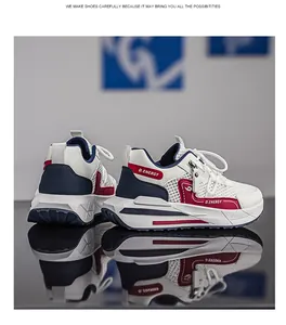 Atmungsaktive Mesh-Herrenschuhe mit dicker, erhöhter Sohle in Weiß und Marineblau