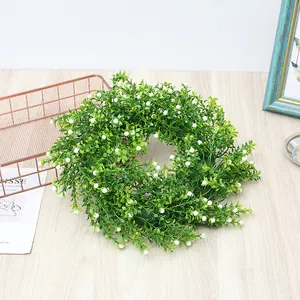 Couronne de plantes vertes artificielles pour la décoration murale, guirlande de fleurs.