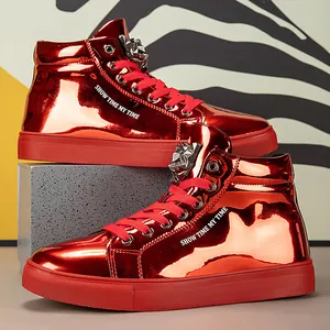 Trendige glänzende metallisch rote Lackleder High-Top Sneaker für Herren, cooles Design