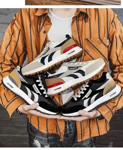 Vue détaillée des baskets gaufrées tendance pour hommes en divers coloris rétro pour 2026