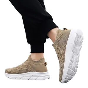 Baskets chaussettes en maille respirante kaki pour la randonnée légère et la marche