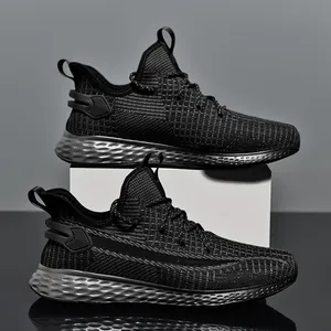 Scarpe sportive da uomo in rete nera con suola a nido d'ape per la primavera estate