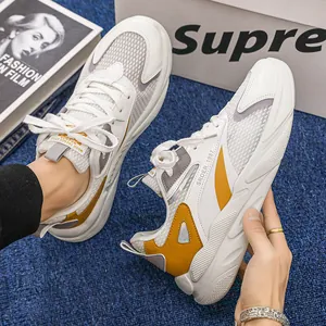 Sneakers basse traspiranti da uomo con design color-block bianco e giallo