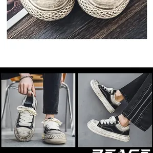 Primer plano de zapatillas retro de lona negra desgastada con suelas de goma gruesas