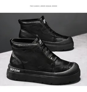 Vue détaillée de baskets de mode d'extérieur mi-hautes noires pour hommes à semelles épaisses