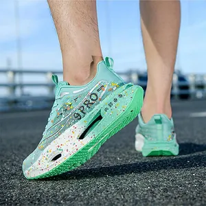 Scarpe da corsa leggere verde menta con mesh traspirante e suola ammortizzata