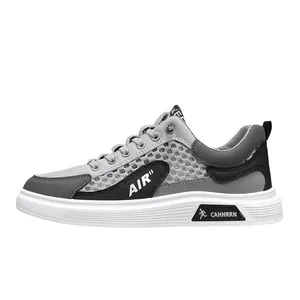 Atmungsaktive Herren-Sneaker aus Mesh in Grau und Schwarz im Streetstyle-Design