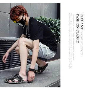 Detailansicht der Outdoor-Sandalen für Herren mit einem praktischen Zwei-Wege-Design