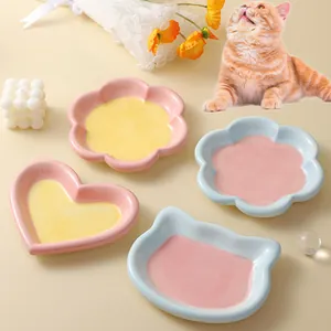 Hand-painted Ceramic Cat Bowl Heart Flower Shaped Non-tip Pet Feeding Dish Macaron Contrast Color Kitten Canned Food Plate