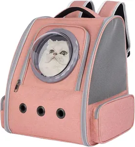 Vista detallada de la mochila para gatos rosa con ventana transparente y malla lateral