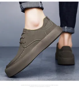 Atmungsaktive olivgrüne Freizeit-Leder-Sneaker für Herren mit dicker Sohle