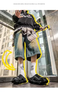 Detaillierte Untersicht von schwarzen Designer-Schuhen im Mech-Stil für Herren.