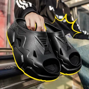 Mecha-Stil Designer Slides Für Herren Damen Mode Dicke Sohle Weiche EVA Hausschuhe Casual Outdoor Sport Strand Hohle Sandalen