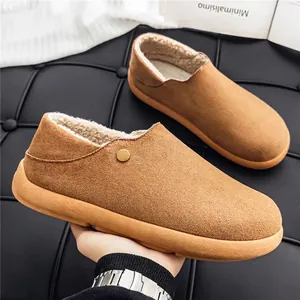 Chaussures pour hommes en daim marron style Birkenstock avec doublure en polaire