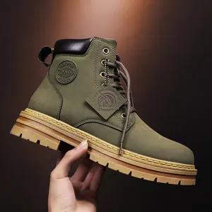 Botas de trabajo retro verdes de caña alta para hombre con suela de goma resistente