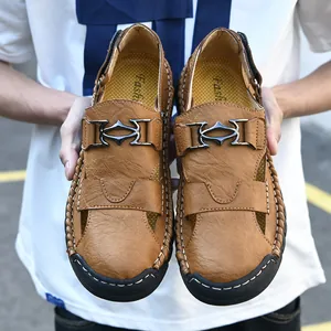 Sandales en cuir marron pour hommes avec bout fermé et semelle en caoutchouc antidérapante