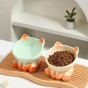Schattige gradiënt keramische gekantelde kattenbakken met nekbescherming