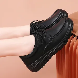 Scarpe da lavoro nere stringate da donna, suola morbida antiscivolo per uso professionale