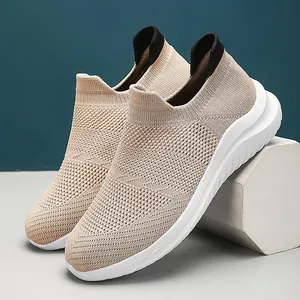 Ultra-light breathable mesh sock sneakers with comfortable white sole for casual wear