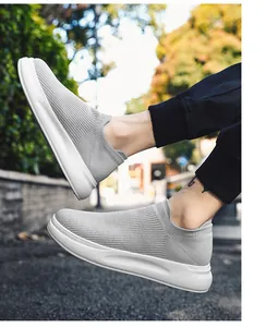Grey breathable fly knit slip-on men's leisure shoes for outdoor walking
