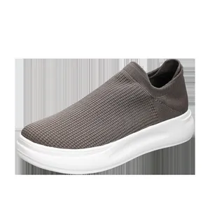 Breathable grey fly-knit slip-on casual men's sneakers with white platform sole